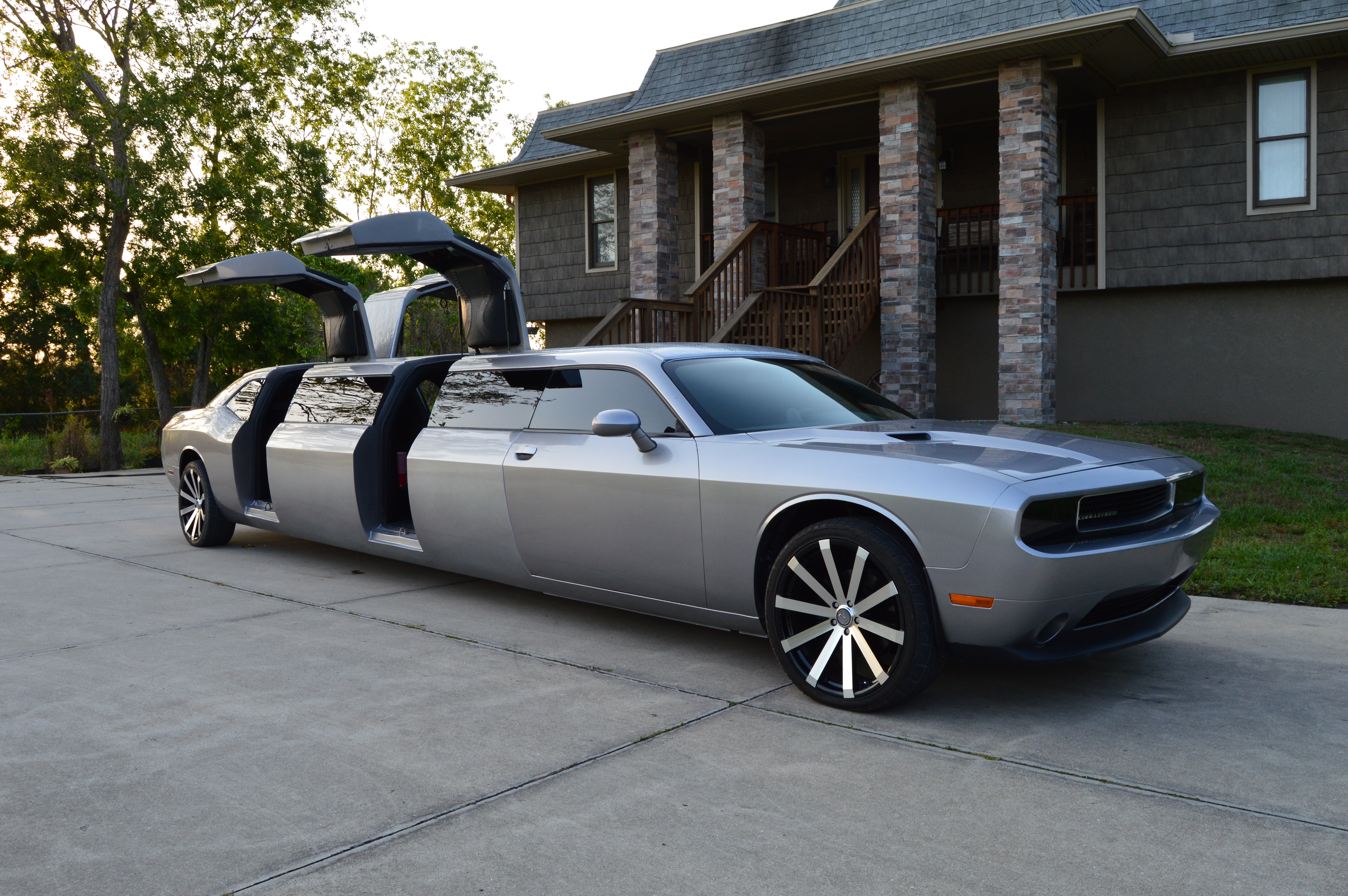 Challenger Stretch Limo